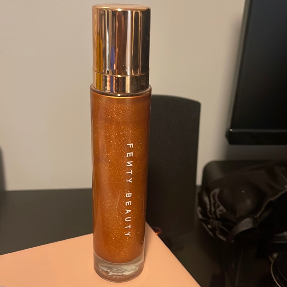 FENTY bronze body Lava
